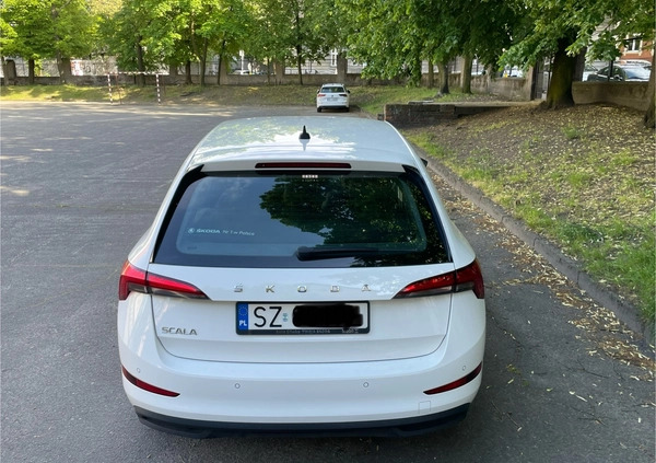Skoda Scala cena 56000 przebieg: 77600, rok produkcji 2019 z Zabrze małe 67